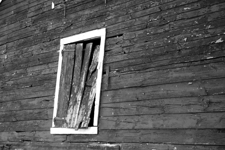 barn-window