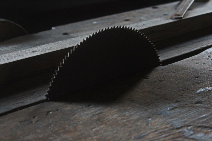 Saw_resize.JPG